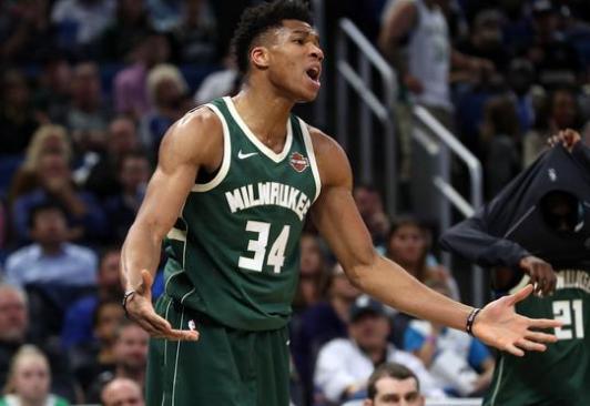 挥内线优势 挥内线优势