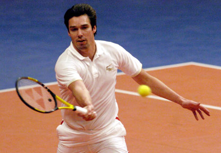 成功防下掘 成功防下掘