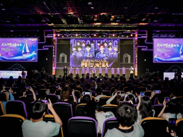 灵的回归 灵的回归