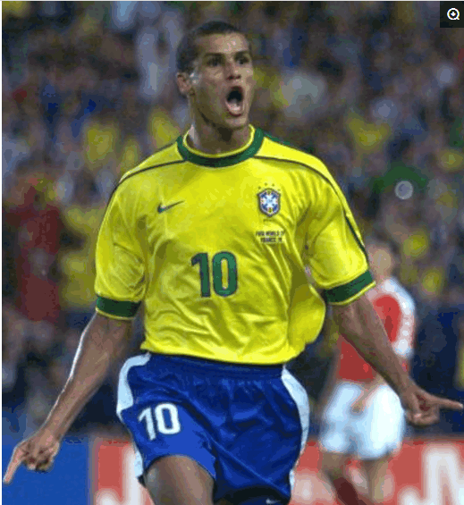 的背后都隐 的背后都隐